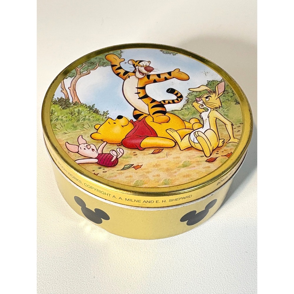 Disney Winnie the Pooh Tigger Piglet Small Round Gold Metal Candy Tin